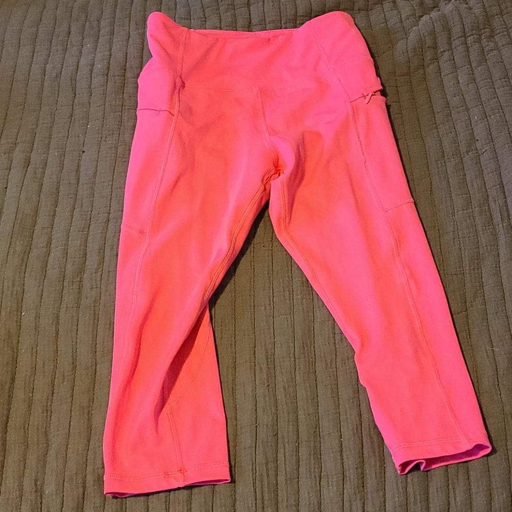 Zyia pocket light n tight capris